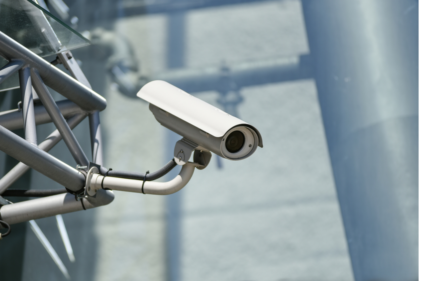 You are currently viewing Protect Your Home By Installing The Security Camera System