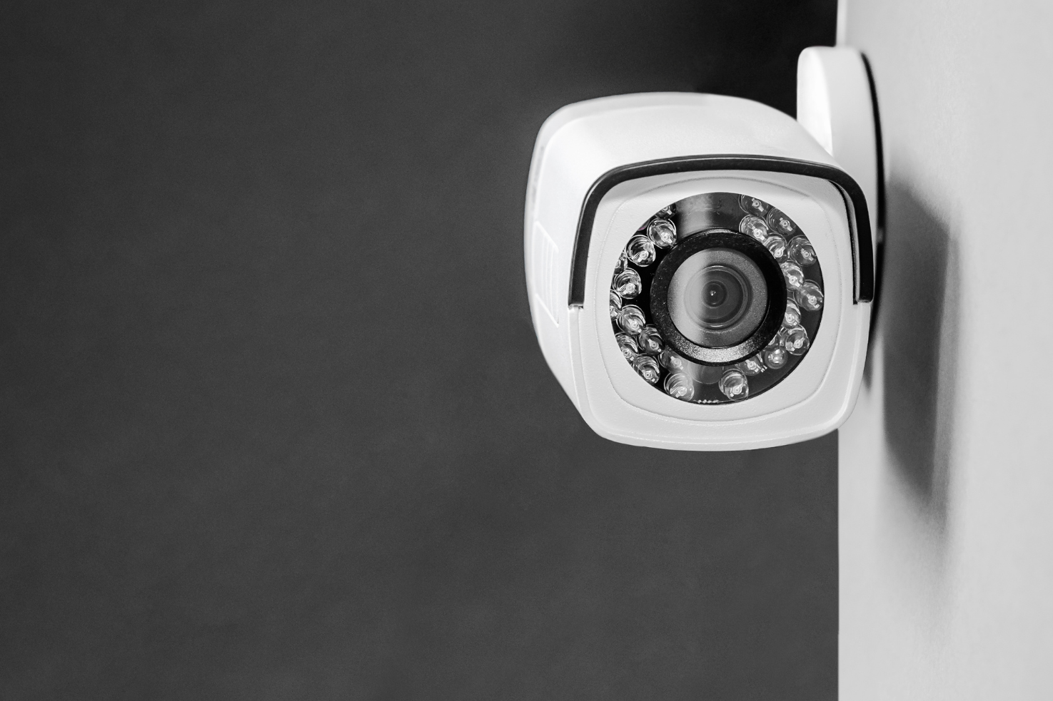 You are currently viewing Why Should You Invest In A Commercial Security System?