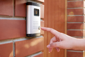 You are currently viewing 7 Smart Doorbell Cameras You Need to Check Out in 2023